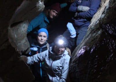 Opplev grottevandring med Bakketun Folkehøgskole